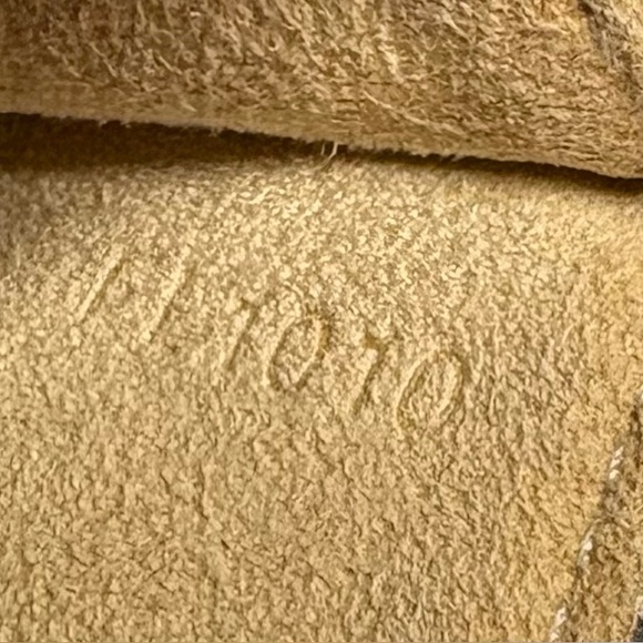 LOUIS VUITTON Monogram Pochette Florentine Bag COA-Dust bag & Original Strap - Picture 15 of 17